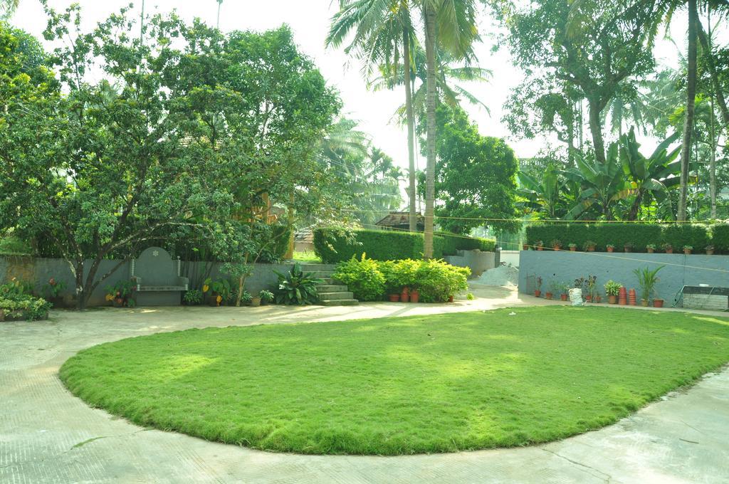 Misty Hills Hotel & Resorts Wayanad Exterior foto