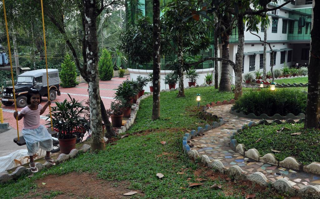 Misty Hills Hotel & Resorts Wayanad Exterior foto