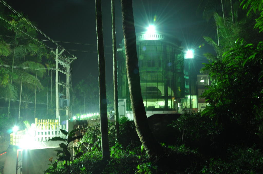 Misty Hills Hotel & Resorts Wayanad Exterior foto
